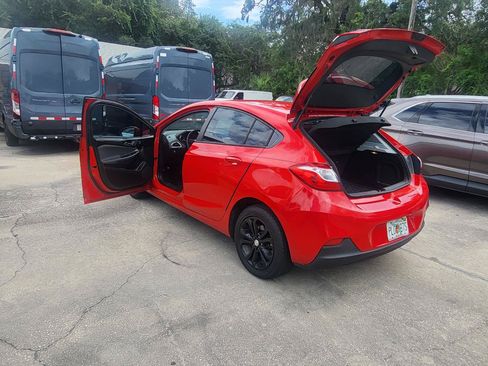 Used 2019 Chevrolet Cruze LS w/ LS Convenience Package FWD image 24