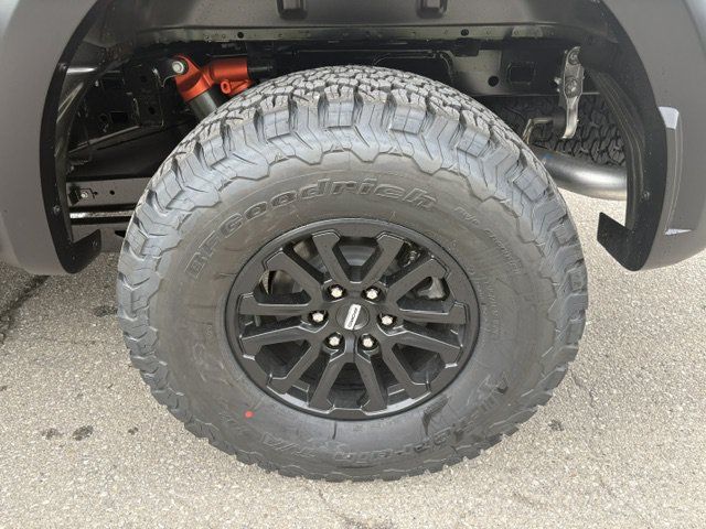 New 2026 Ford F150 Raptor AWD/4WD image 15