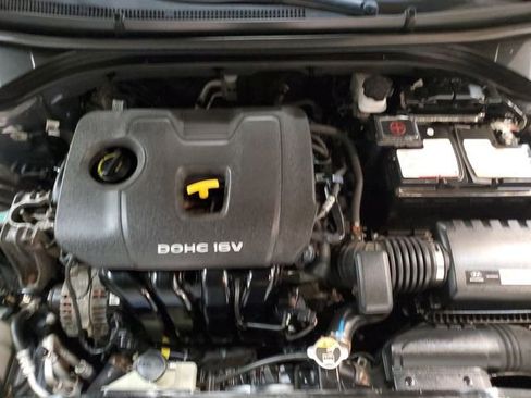 Used 2018 Hyundai Elantra SE w/ SE Connectivity Package 04 image 24