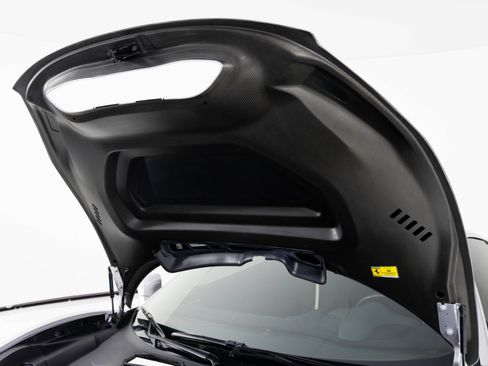 Used 2020 Ferrari 488 Pista Coupe image 42