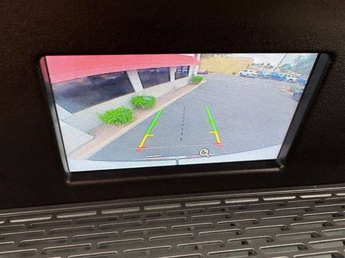 Used 2019 Ford Transit 150 XLT image 23