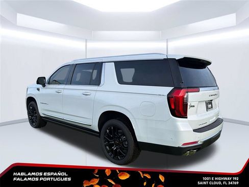 New 2026 GMC Yukon XL Denali w/ Sun & Power Step Package AWD/4WD image 3