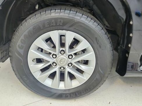 Used 2018 Lexus GX 460 Premium w/ Premium Package image 63