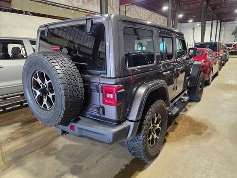 Used 2020 Jeep Wrangler Unlimited Rubicon AWD/4WD image 2