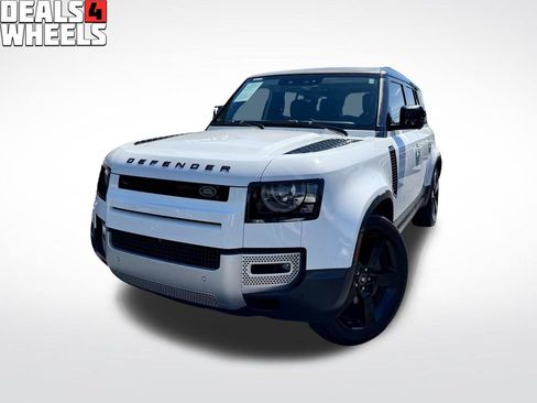 Used 2020 Land Rover Defender 110 HSE AWD/4WD image 1