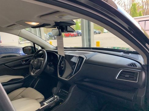 Certified 2025 Subaru Ascent Premium AWD/4WD image 23