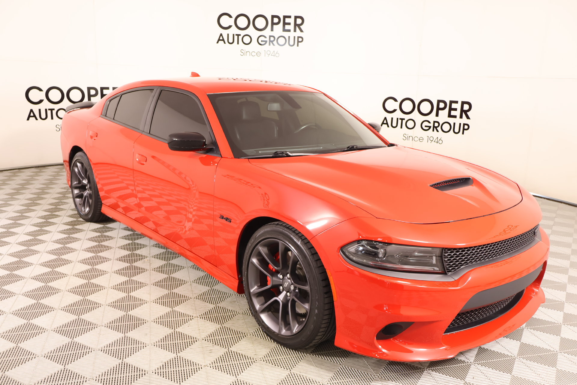 Used 2023 Dodge Charger R/T w/ Plus Group RWD image 1