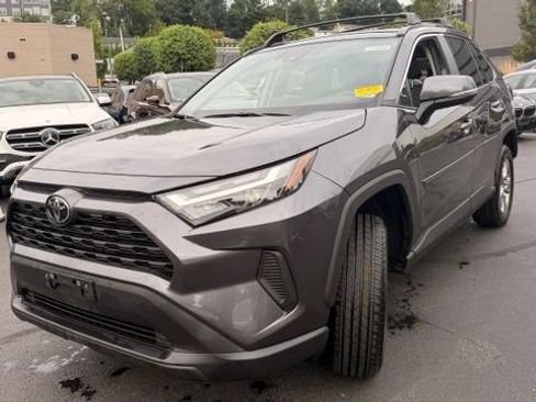 Used 2024 Toyota RAV4 XLE w/ Convenience Package AWD/4WD image 11