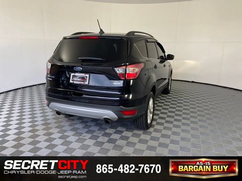 Used 2018 Ford Escape SEL FWD image 7