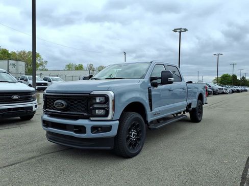 New 2026 Ford F350 Lariat AWD/4WD image 1