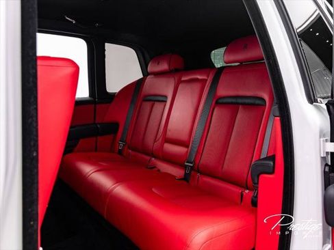 Used 2022 Rolls-Royce Cullinan AWD/4WD image 42