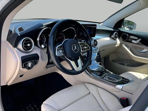Used 2021 Mercedes-Benz GLC 300 image 18
