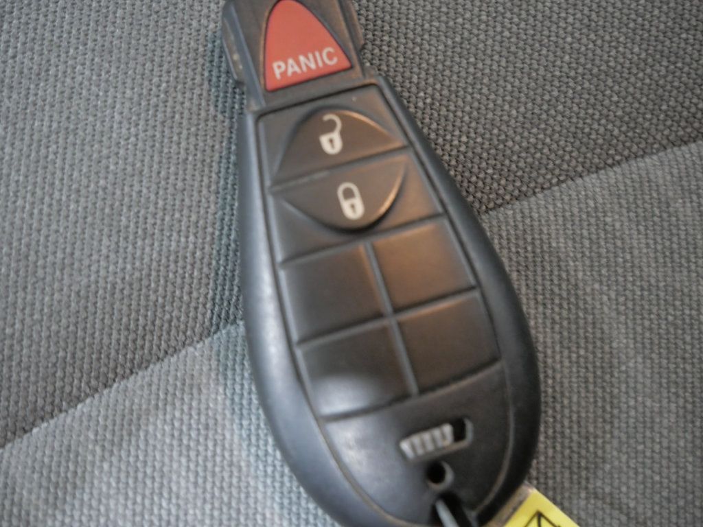 Used 2022 RAM 1500 Classic SLT RWD image 26