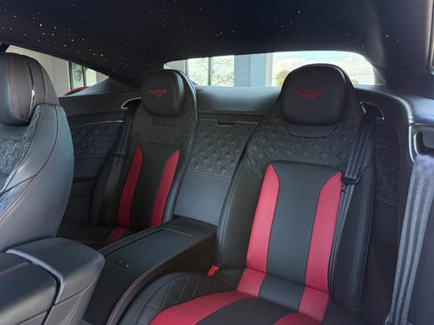 Used 2020 Bentley Continental GT V8 AWD/4WD image 25