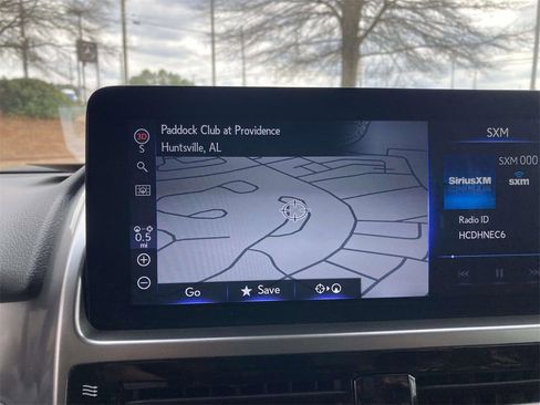 Used 2023 Lexus GX 460 Premium w/ Premium Package image 14