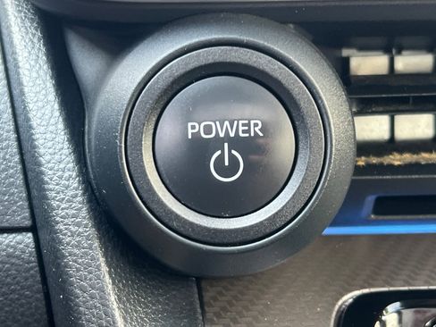 Certified 2024 Toyota Prius Limited image 18