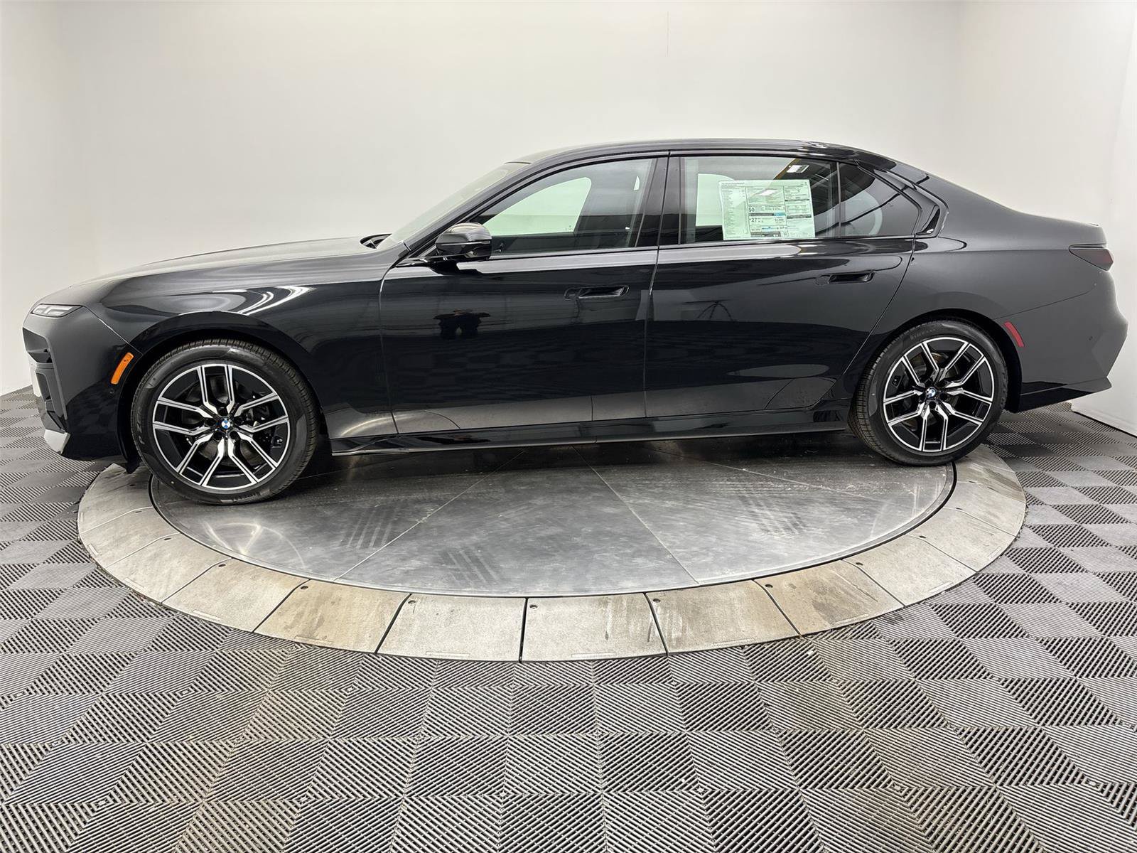 New 2026 BMW 740i xDrive AWD/4WD image 16