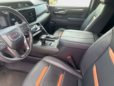 Used 2024 GMC Sierra 1500 AT4 w/ Technology Package image 22