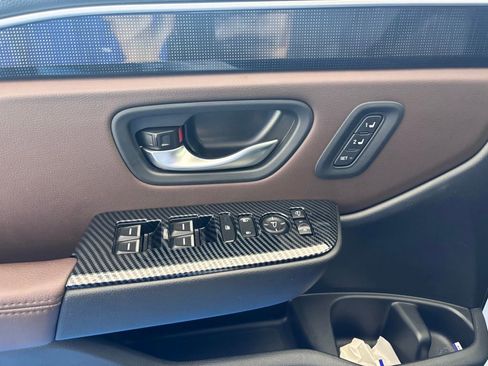 Used 2025 Honda Pilot Elite image 20