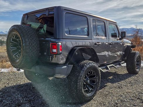 Used 2019 Jeep Wrangler Unlimited Sport S image 8