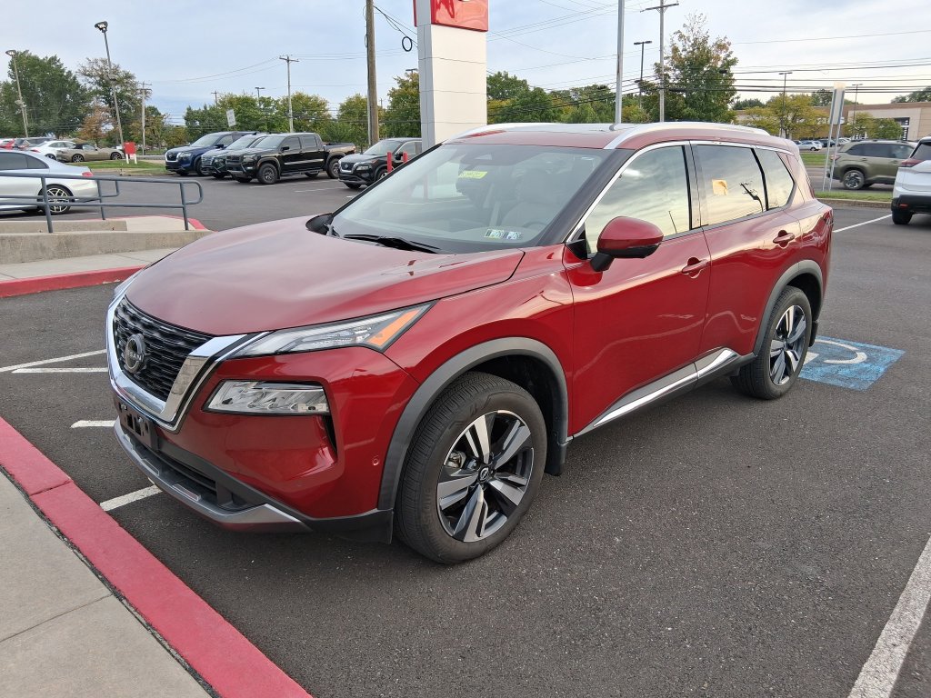 Certified 2023 Nissan Rogue SL w/ SL Premium Package AWD/4WD image 2