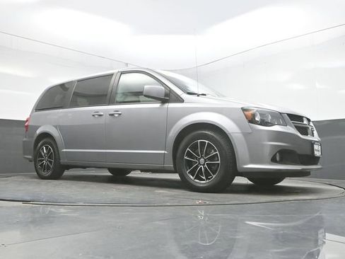 Used 2019 Dodge Grand Caravan GT image 26