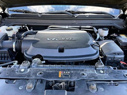 Used 2021 Chevrolet Colorado LT w/ LT Convenience Package image 34