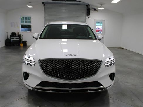 Used 2025 Genesis GV70 2.5T AWD/4WD image 3