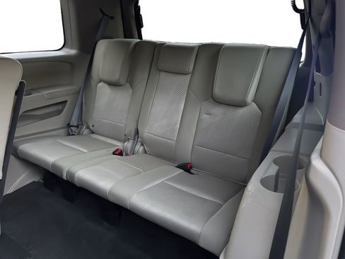 Used 2013 Honda Pilot LX image 28