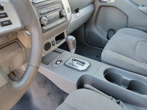 Used 2021 Nissan Frontier SV image 19