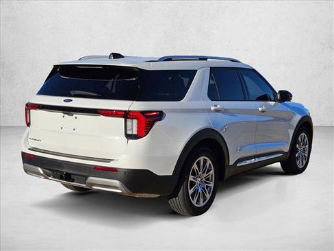 New 2026 Ford Explorer Platinum image 2