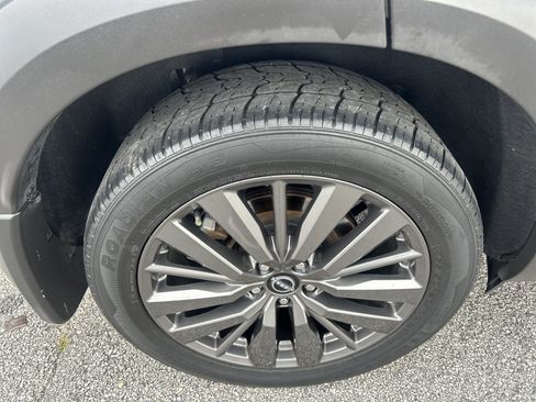 Used 2022 Nissan Pathfinder SL w/ SL Premium Package FWD image 43