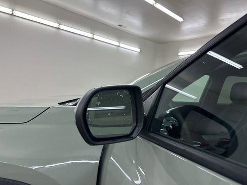 New 2026 Chevrolet Equinox LT w/ Convenience Package II image 15