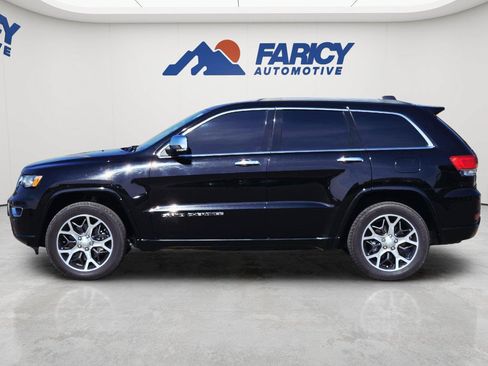 Used 2019 Jeep Grand Cherokee Overland AWD/4WD image 6