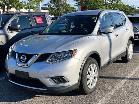 Used 2015 Nissan Rogue S AWD/4WD image 3