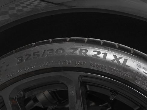 Used 2026 Porsche Panamera image 32