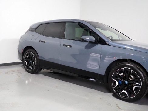 Used 2024 BMW iX xDrive50 w/ Sport Package AWD/4WD image 64