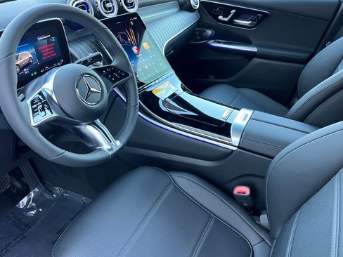 New 2026 Mercedes-Benz GLC 300 image 13