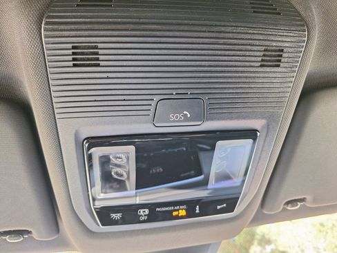 New 2026 Volkswagen Atlas Cross Sport SE image 19