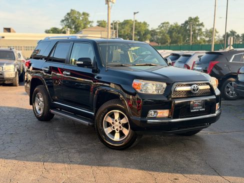 Used 2012 Toyota 4Runner SR5 w/ Convenience Pkg AWD/4WD image 3