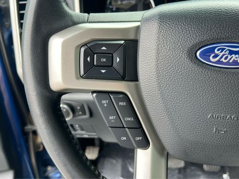 Certified 2022 Ford F350 Lariat w/ Black Appearance Package AWD/4WD image 32