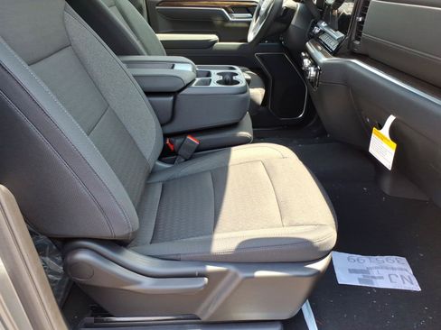 New 2026 GMC Sierra 1500 Elevation AWD/4WD image 7