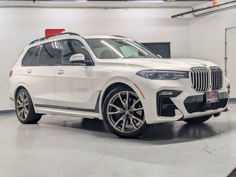 Used 2021 BMW X7 M50i AWD/4WD image 2