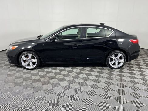 Used 2013 Acura ILX w/ Premium Package image 9