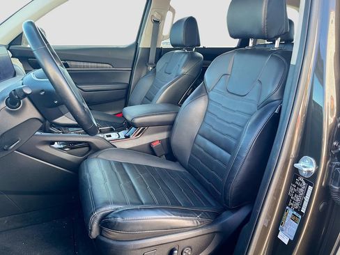 Used 2023 Kia Telluride SX Prestige image 21