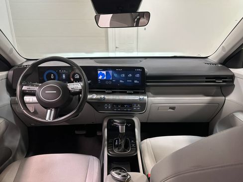 Used 2025 Hyundai Kona SEL FWD image 15