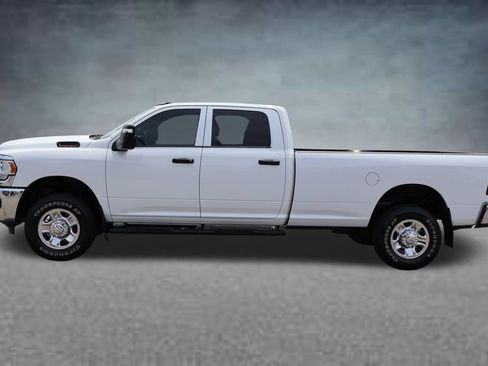 Used 2023 RAM 2500 Tradesman AWD/4WD image 4