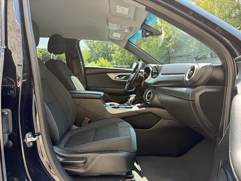 Used 2020 Chevrolet Blazer LT AWD/4WD image 16
