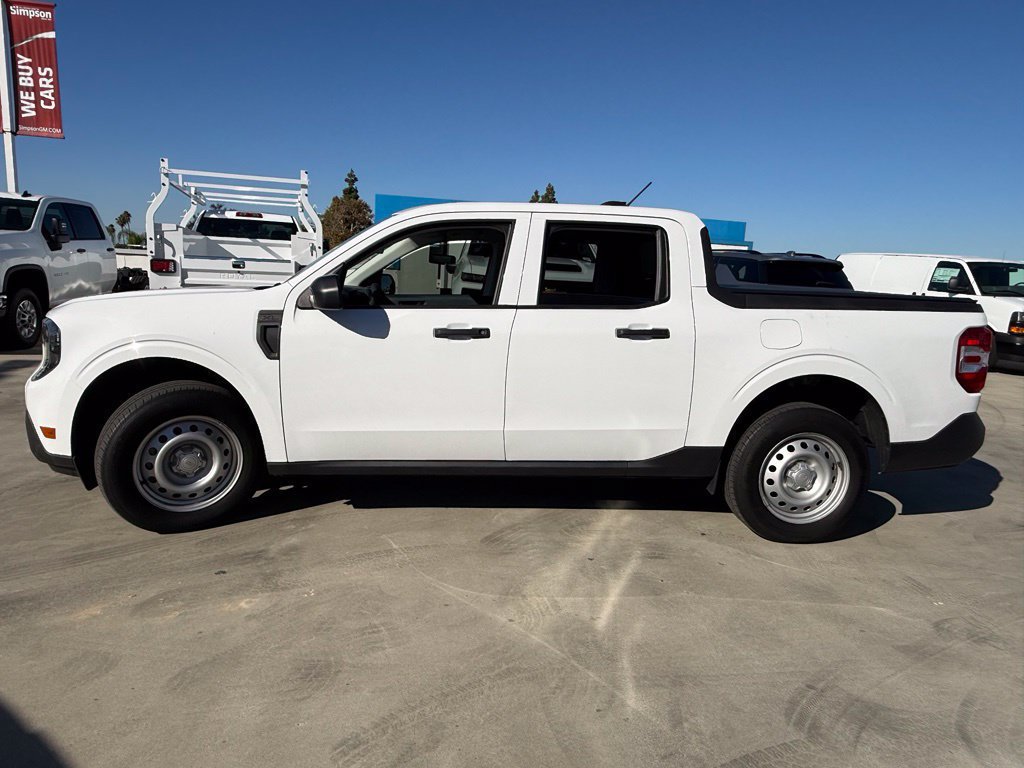 Used 2025 Ford Maverick XL FWD image 4