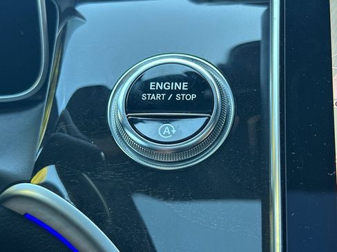 Certified 2026 Mercedes-Benz GLC 300 4MATIC image 26